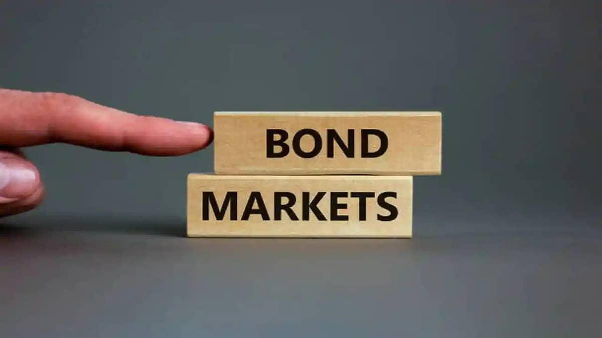 Indian Democracy Through Bond Market